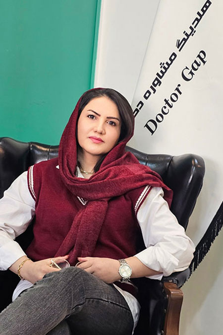 نسرین نوروزی | مشاور و همکار در دکتر گپ