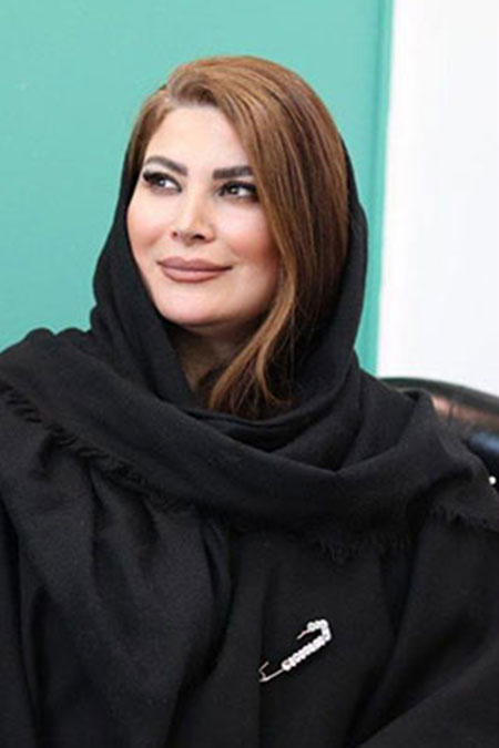 دکتر آزاده کمانگر | مشاور و همکار در دکتر گپ