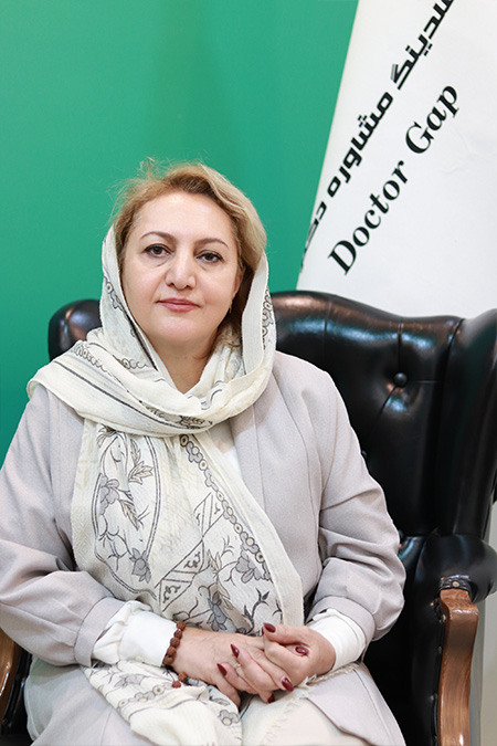 افسانه پورمناف | مشاور و همکار در دکتر گپ