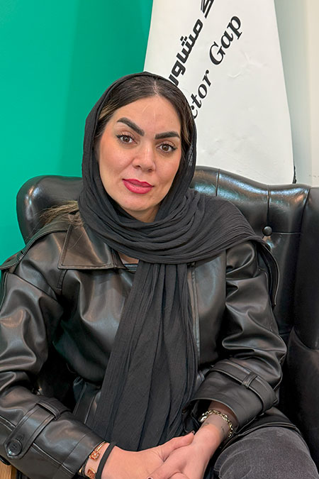 مریم کاظم پور