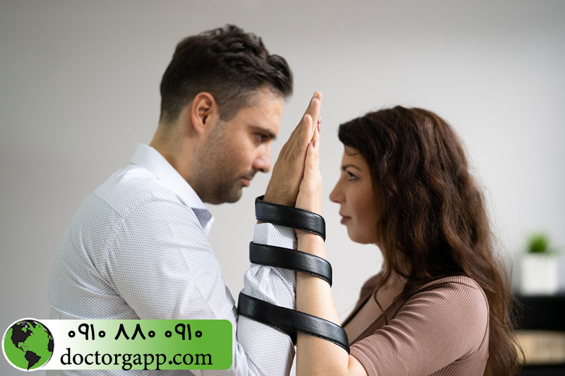 تفاوت وابستگی عاطفی با عشق واقعی